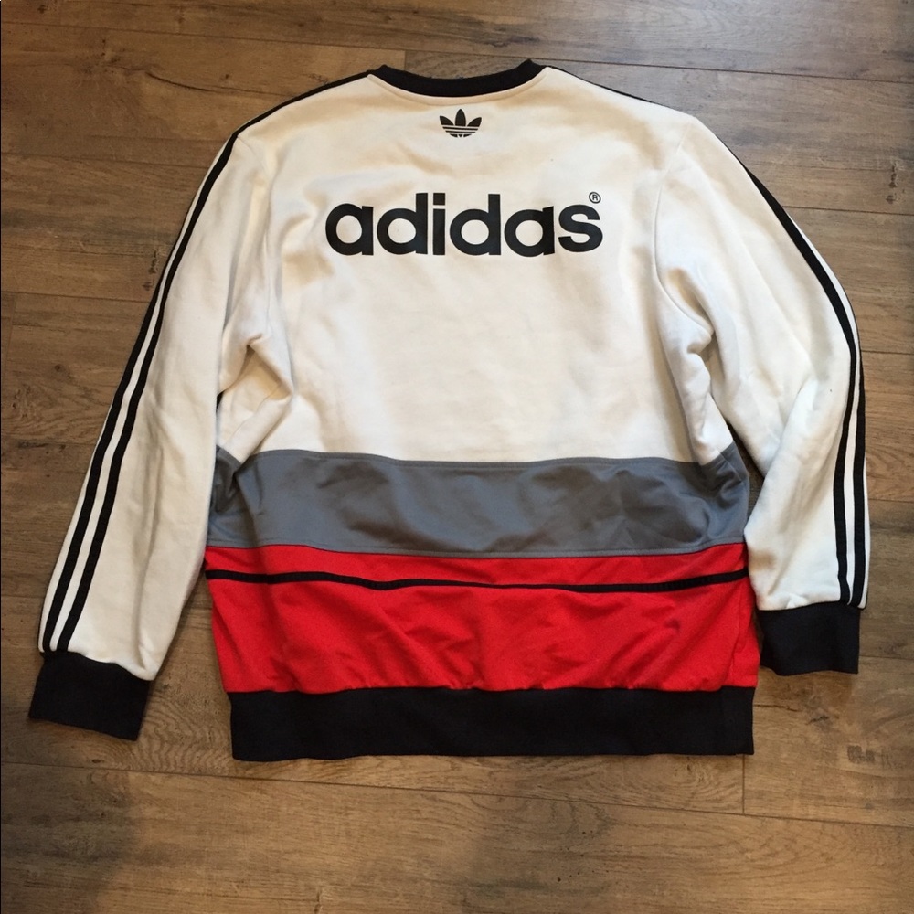 Adidas Sweatshirt